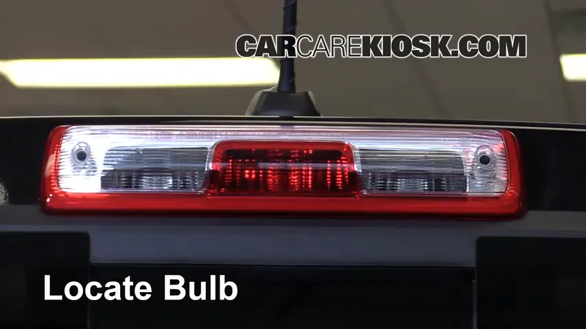 2016 Chevrolet Colorado LT 2.5L 4 Cyl. Crew Cab Pickup Éclairage Feu de freinage central (remplacer l'ampoule)